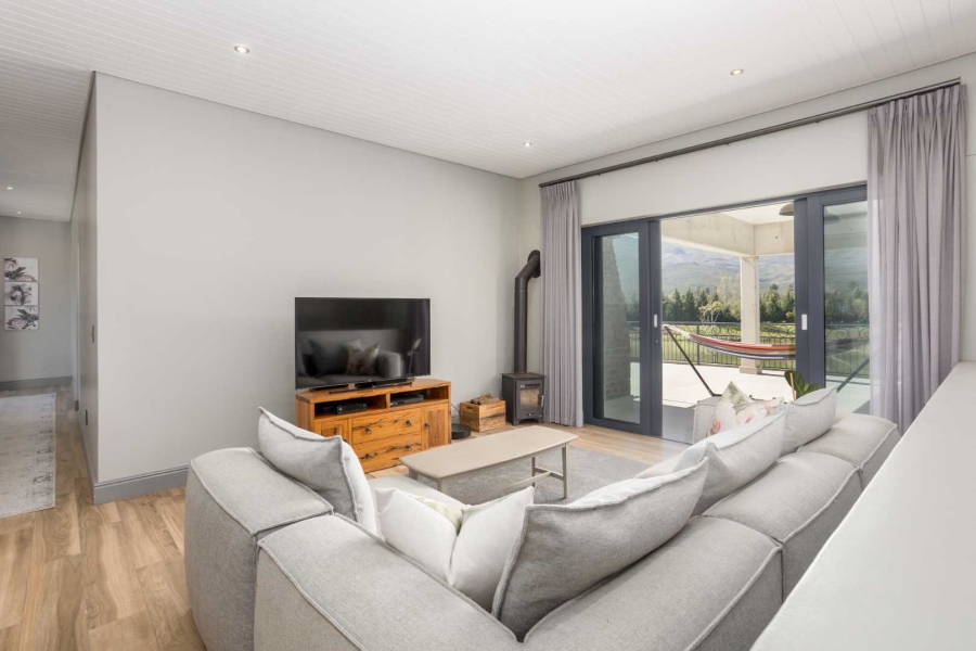 4 Bedroom Property for Sale in Val De Vie Estate Western Cape